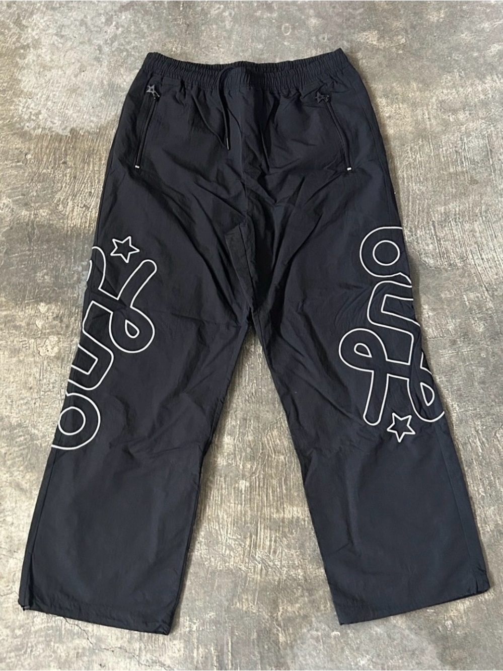 LRG Men’s Black Lightweight Sweatpants with WHITE logo Side graphics - Medium